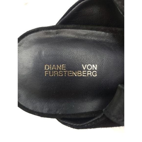 Diane Von Furstenberg Suede Triangle Heels [B17] - Picture 8 of 10